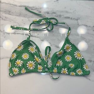 Aerie Green Smiley Daisy Bikini Top 💚🌼